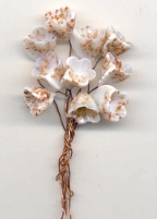 White Flowers with Aventurina, 10mm